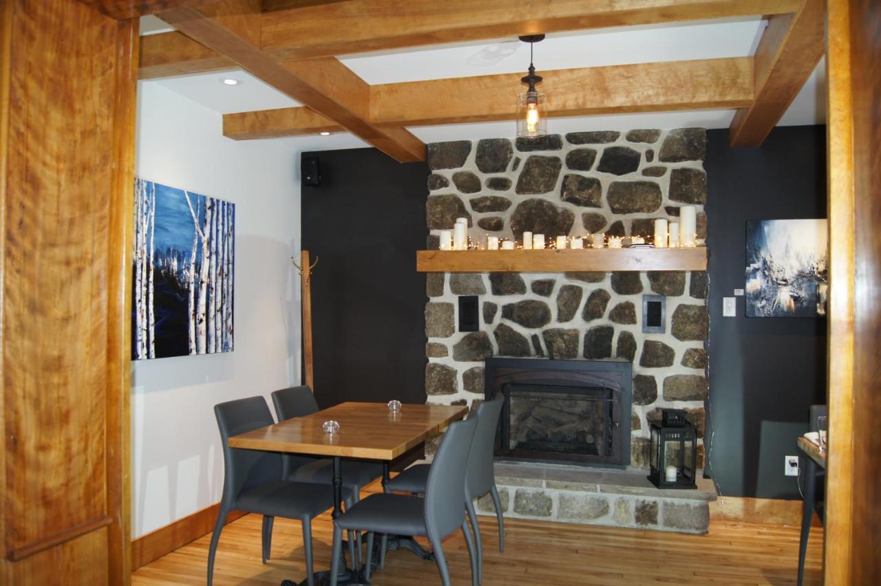 Restaurant Et Gite Les Passionnes Val-David Exteriér fotografie